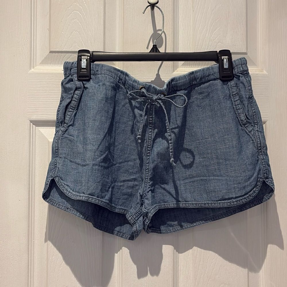 J.Crew chambray drawstring shorts SZ Medium - Picture 1 of 8